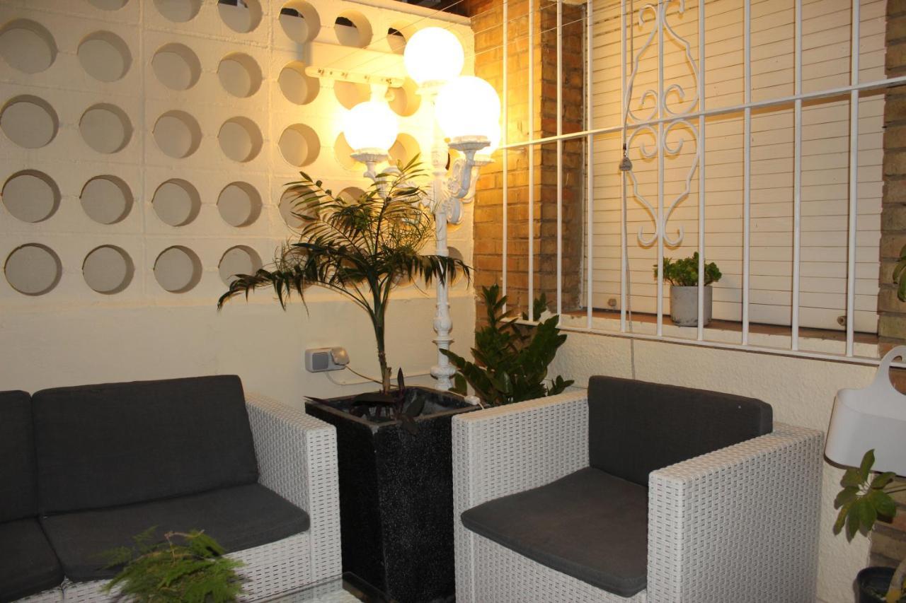 Apartamento Jardin Cerca Del Centro Seville Ngoại thất bức ảnh